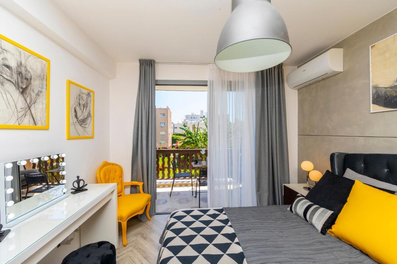 Castle Holiday Apartments Limassol Ngoại thất bức ảnh