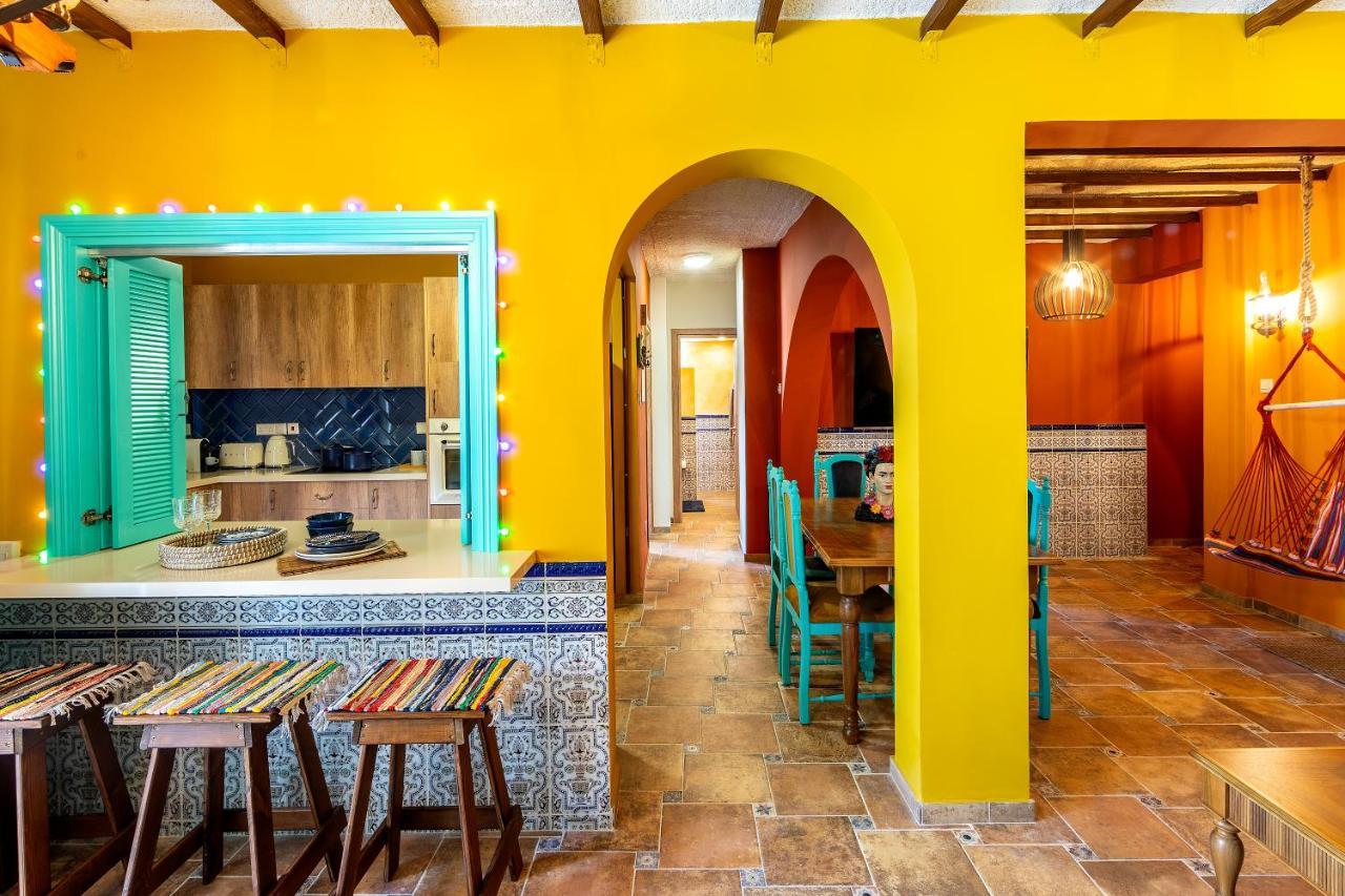 Castle Holiday Apartments Limassol Ngoại thất bức ảnh