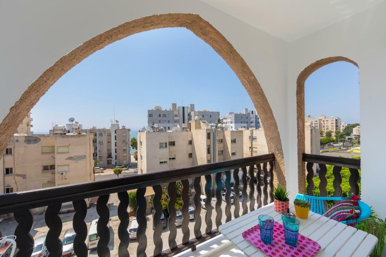 Castle Holiday Apartments Limassol Ngoại thất bức ảnh
